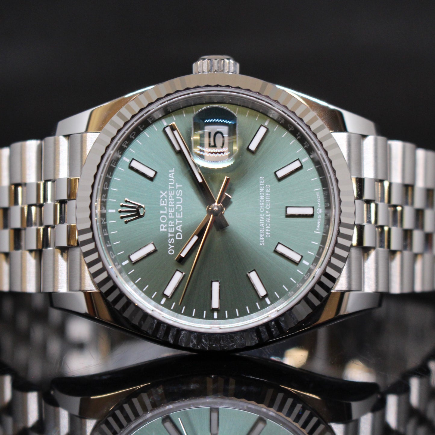 Rolex Date Just ref.126234 Mint