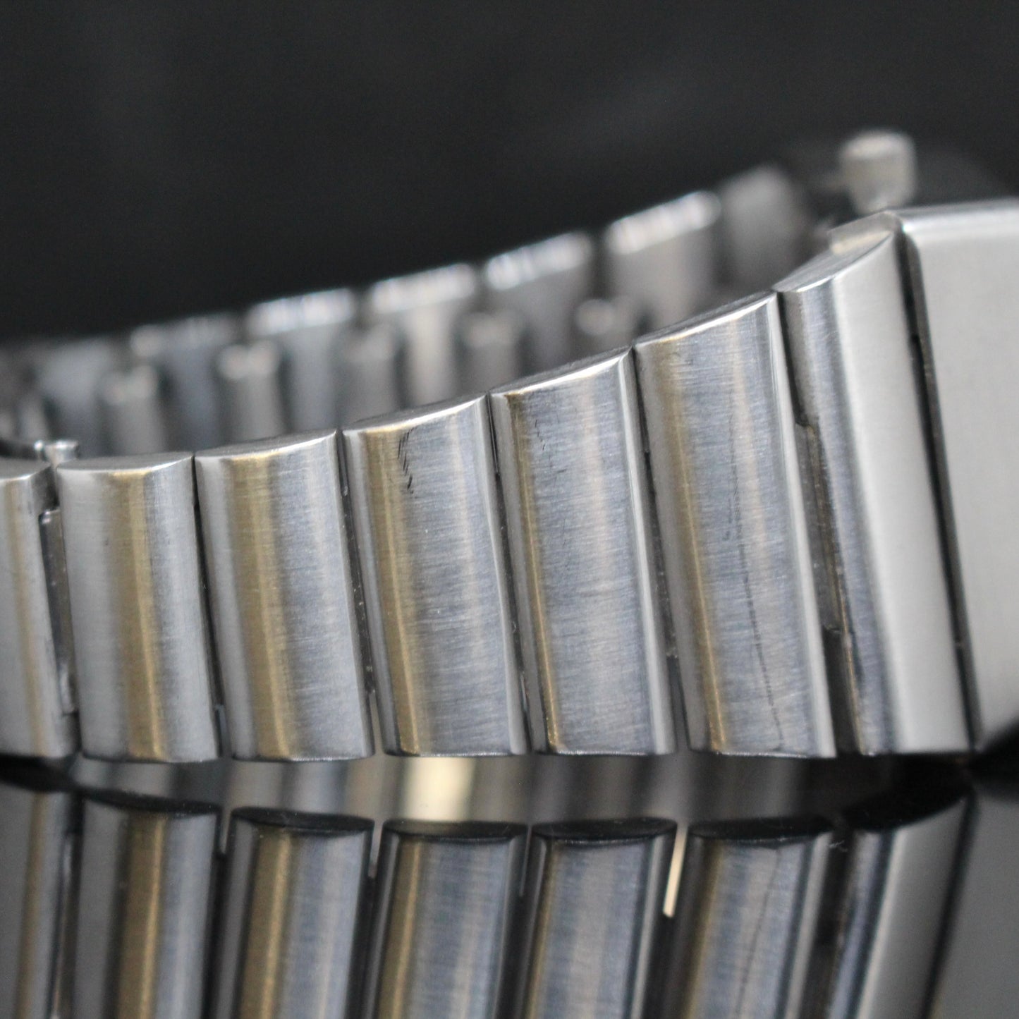 Omega Megaquartz F 2,4 MHz ref. ST396.0806
