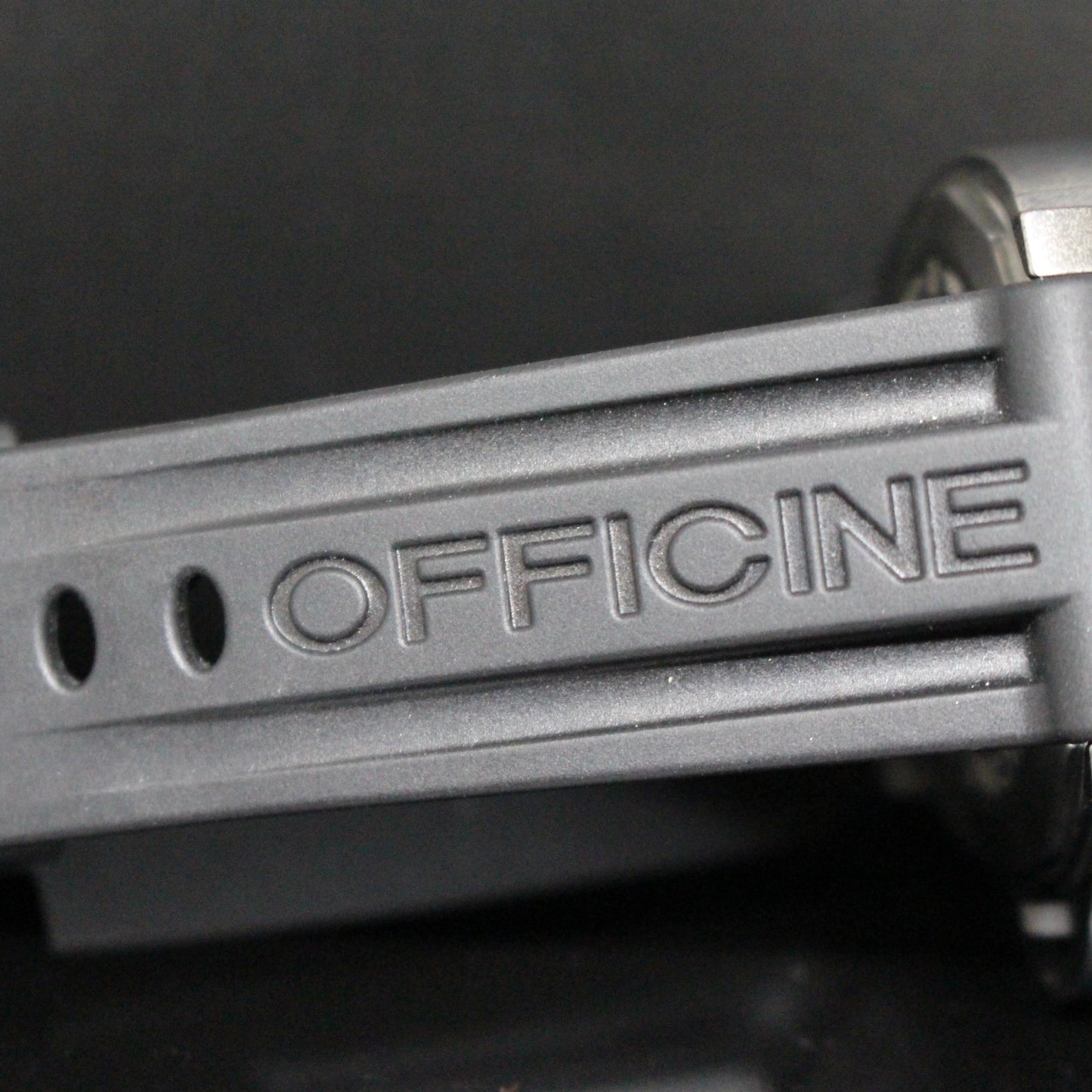 Panerai Luminor Pam00028 Power Reserve Special Editions PVD NOS