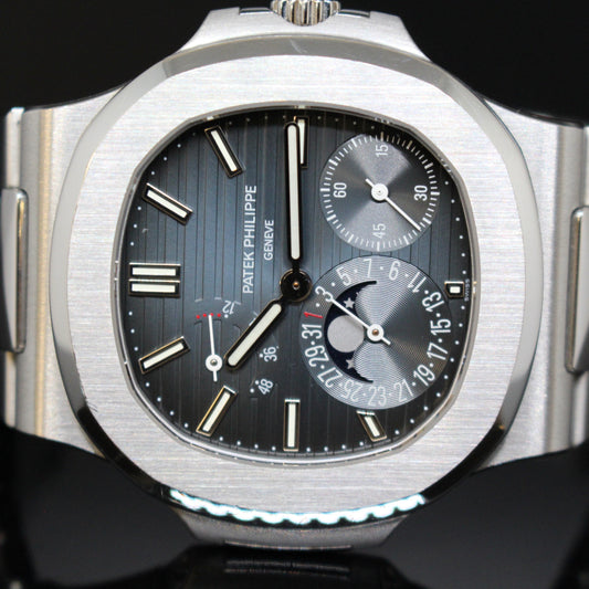 Patek Philippe Nautilus ref.5712 1A-001