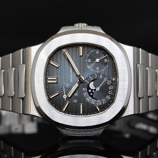 Patek Philippe Nautilus 5712/1A-001