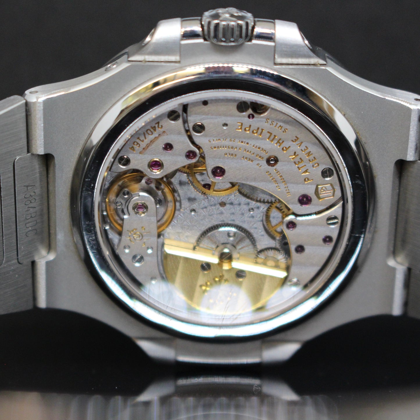 Patek Philippe Nautilus 5712/1A-001